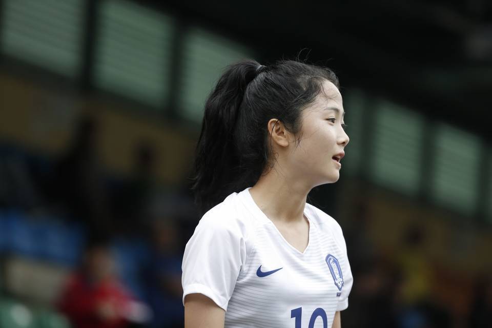 药屋少女